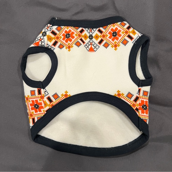 Tito’s Ugly Christmas Sweater 2021 w/matching pet sweater - Picture 5 of 6